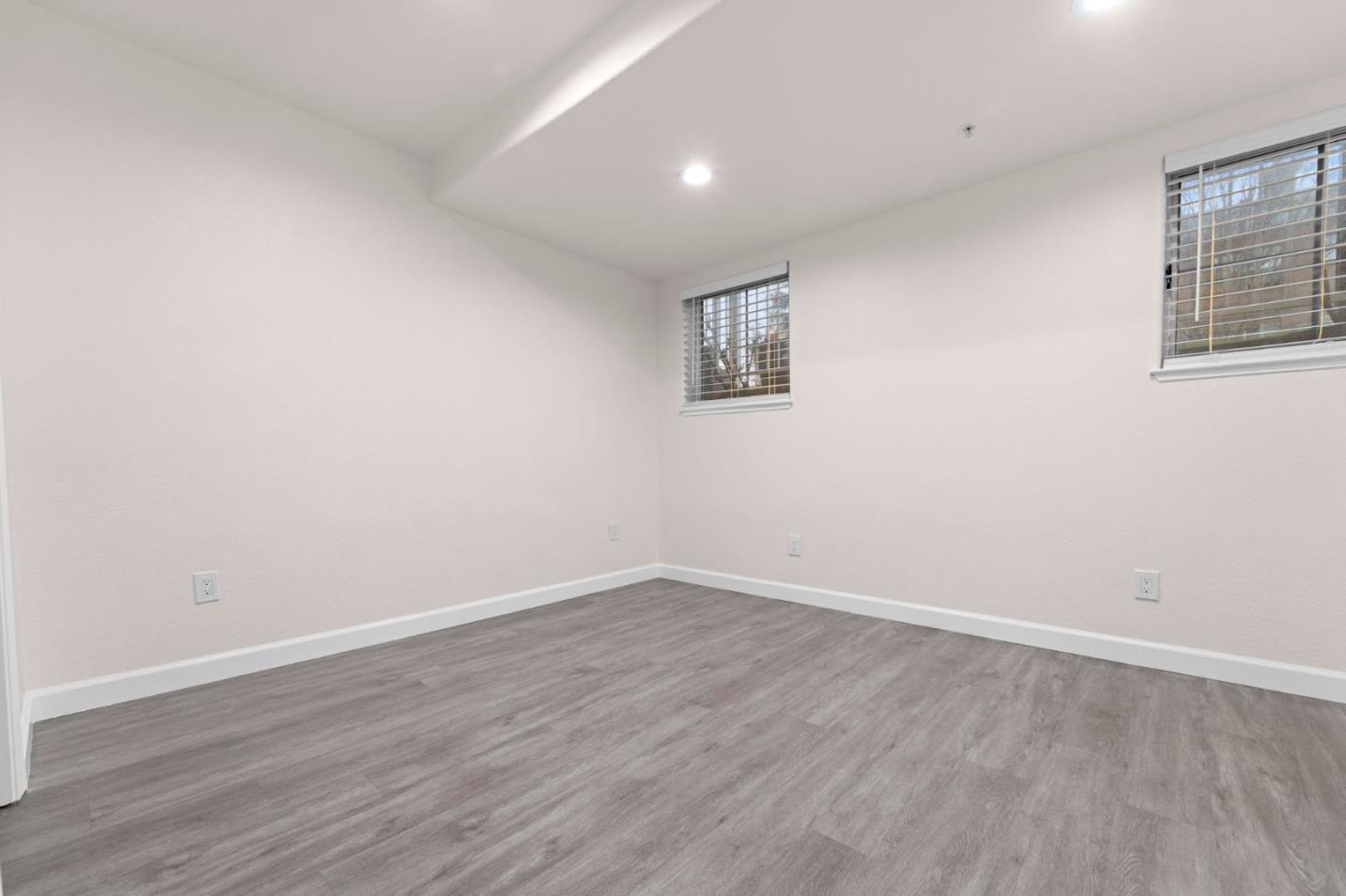 126 Pacchetti Way Mountain View, CA 94040 - Photo 29 of 39