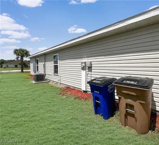 $1,499 | 18273 Gibraltar Lane, Lehigh Acres, FL 33936