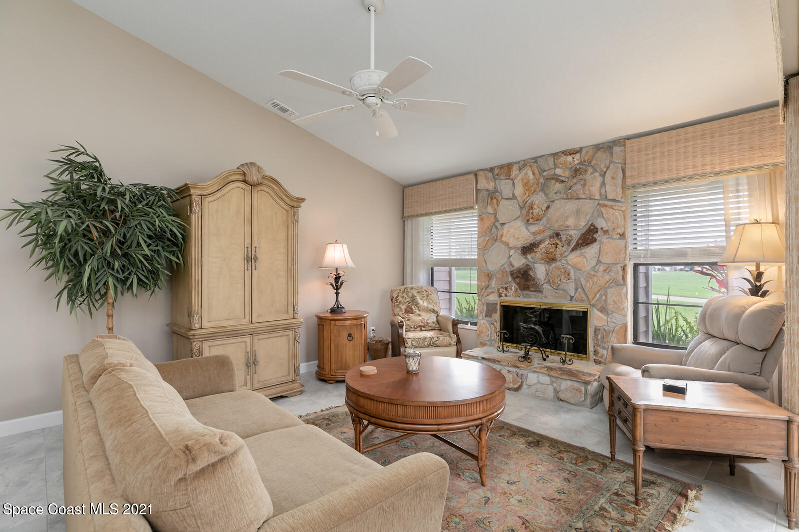 806 Ridge Lake Drive Melbourne, FL 32940 - Photo 17 of 43 30_806RidgeLake218_mls