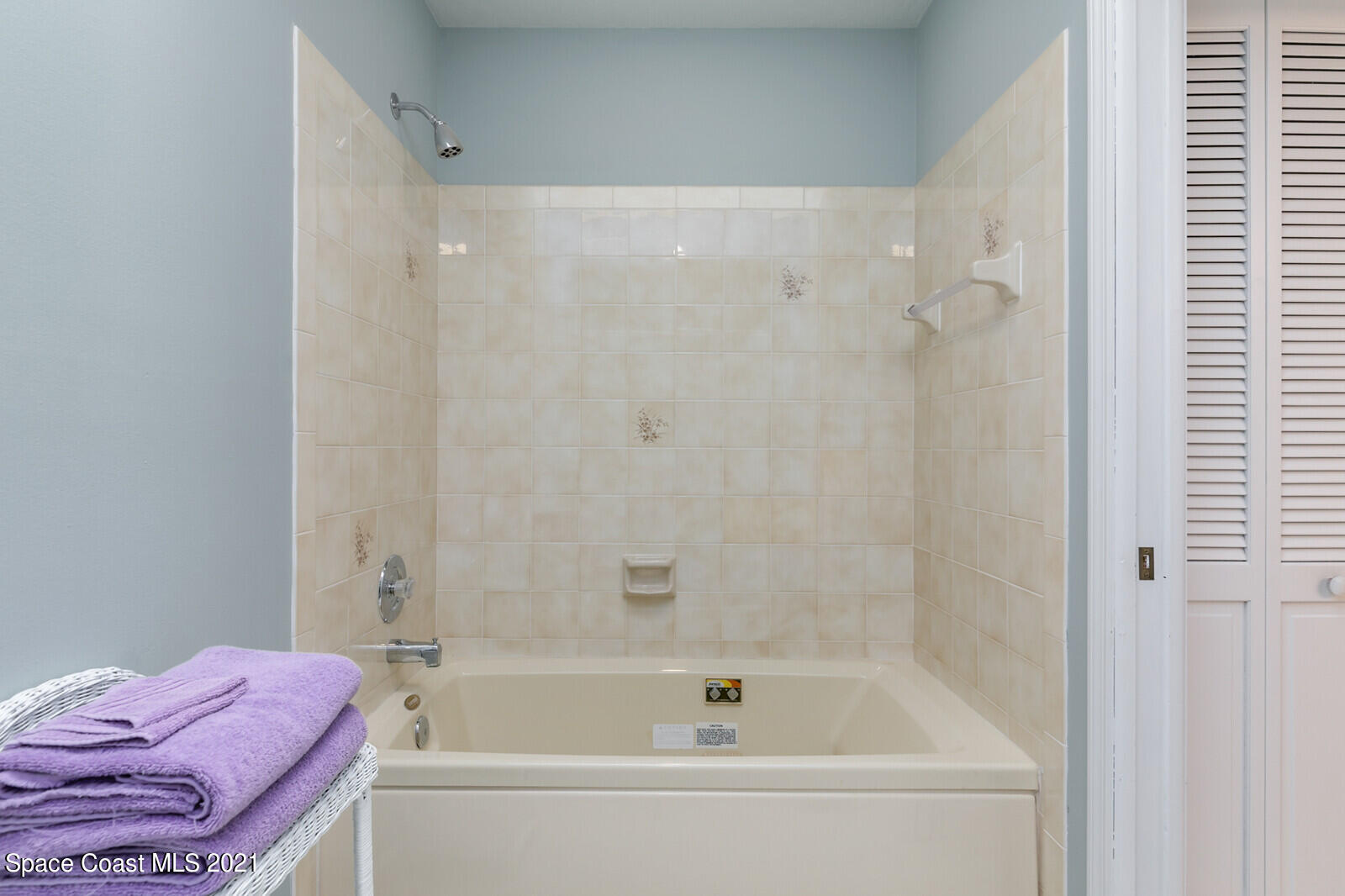 806 Ridge Lake Drive Melbourne, FL 32940 - Photo 23 of 43 35_806RidgeLake223_mls