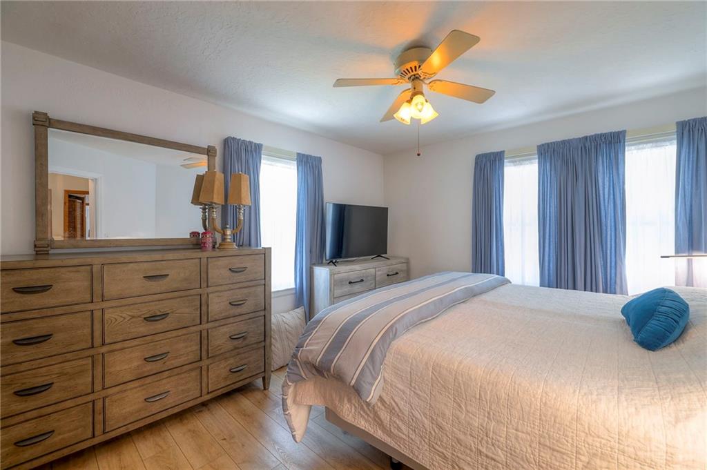 6215 Longview Road Kansas City, MO 64134 - Photo 26 of 40