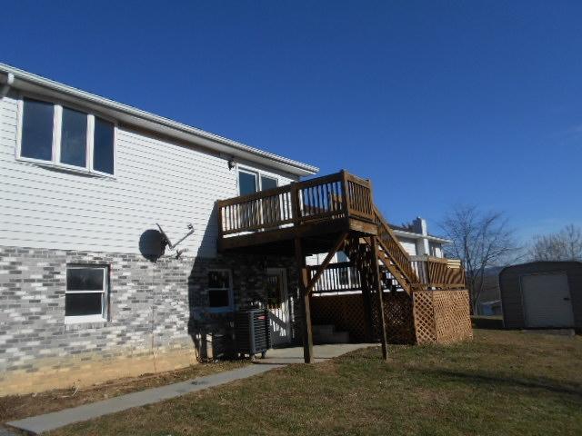 81 Hc Road Ballard, WV 24918 - Photo 4 of 15 Gallery Image 4