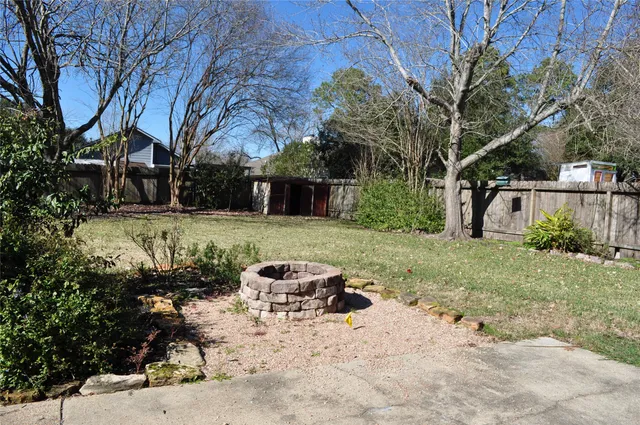 $1,850 | 8639 Sparkling Springs Drive, Houston, TX 77095