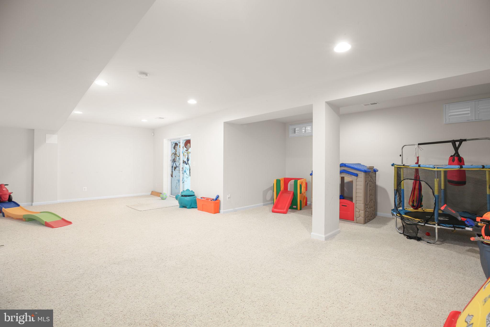 10108 Willow Ridge Lane Spotsylvania, VA 22553 - Photo 58 of 61 a view of a room with gym equipment
