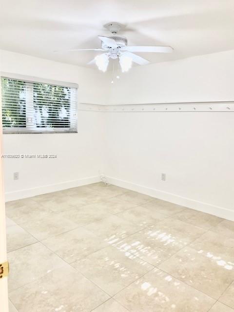 7772 Southwest 106th Terrace Pinecrest, FL 33156 - Photo 12 of 24 a view of a room with an empty space