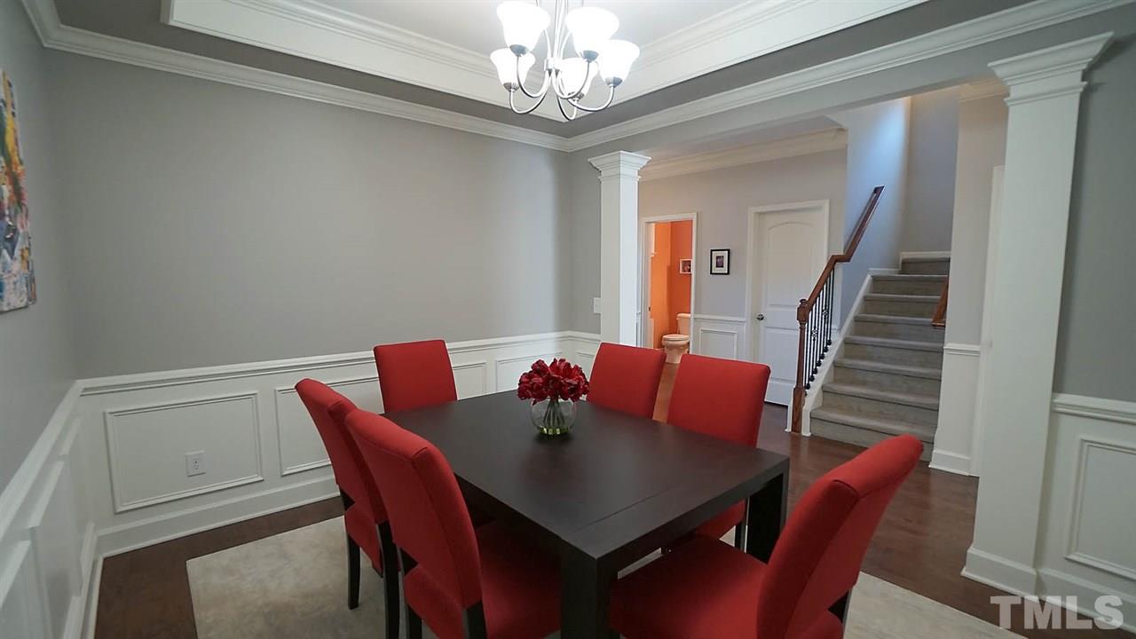 2313 Lowden Street Raleigh, NC 27608 - Photo 3 of 27