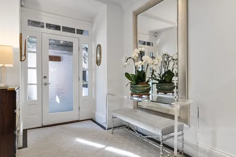 $2,950,000 | 11 1/2 Union Park, Unit 1, Boston, MA 02118