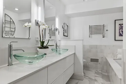 $2,950,000 | 11 1/2 Union Park, Unit 1, Boston, MA 02118