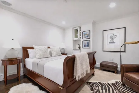$2,950,000 | 11 1/2 Union Park, Unit 1, Boston, MA 02118