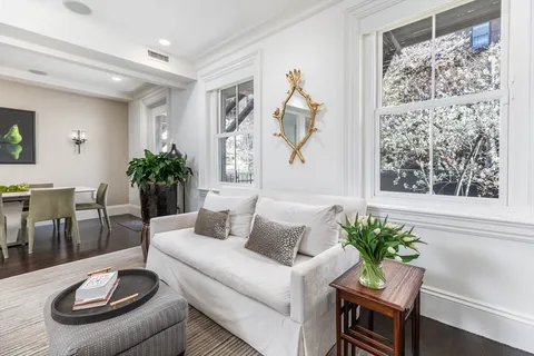 $2,950,000 | 11 1/2 Union Park, Unit 1, Boston, MA 02118