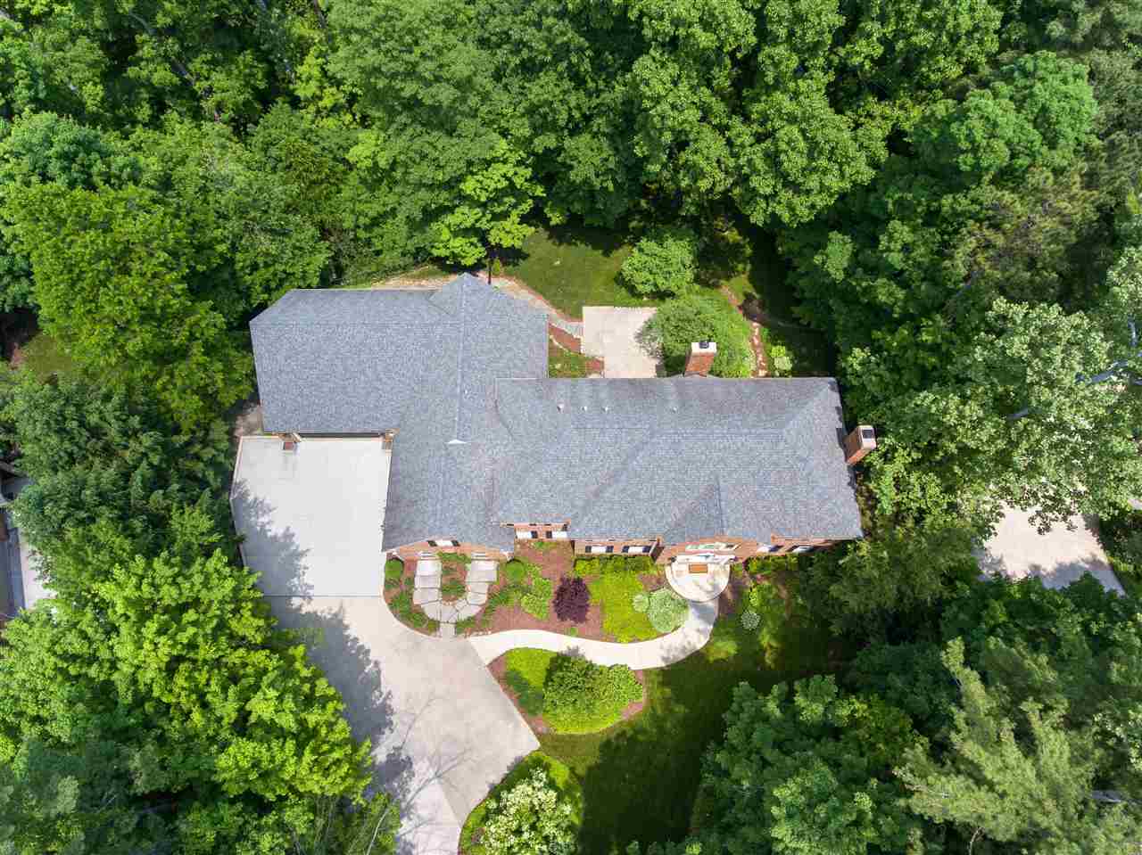 14416 Indian Creek Road Fort Wayne, IN 46814 - Photo 4 of 36