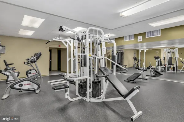 $1,695 | 3100 South Manchester Street, Unit 333, Falls Church, VA 22044