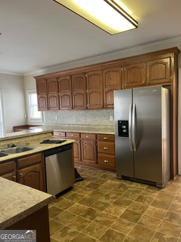 $3,100 | 7435 Waters Edge Drive, Stone Mountain, GA 30087