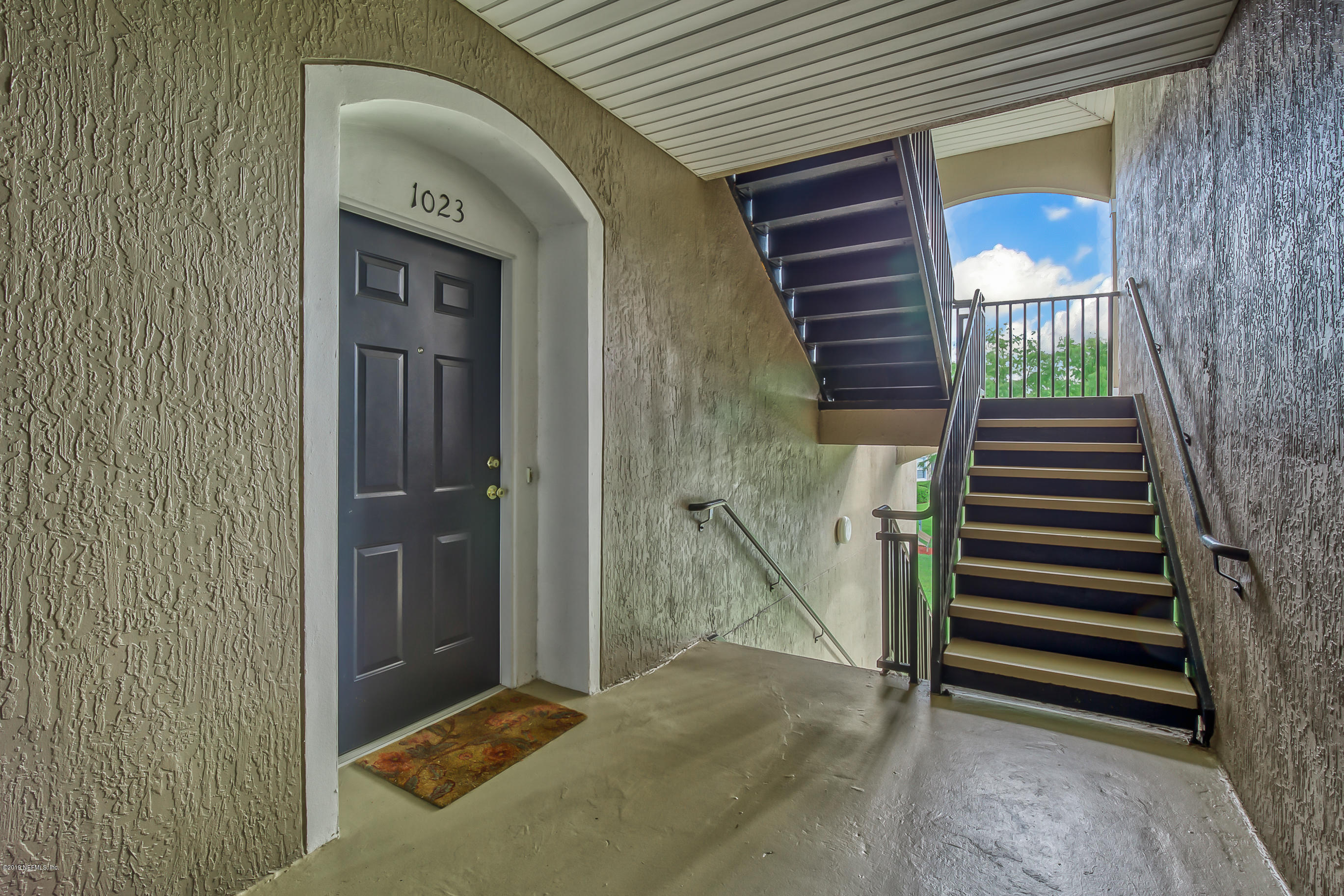 10550 Baymeadows Road, Unit 1023 Jacksonville, FL 32256 - Photo 24 of 42 a view of entryway front of house