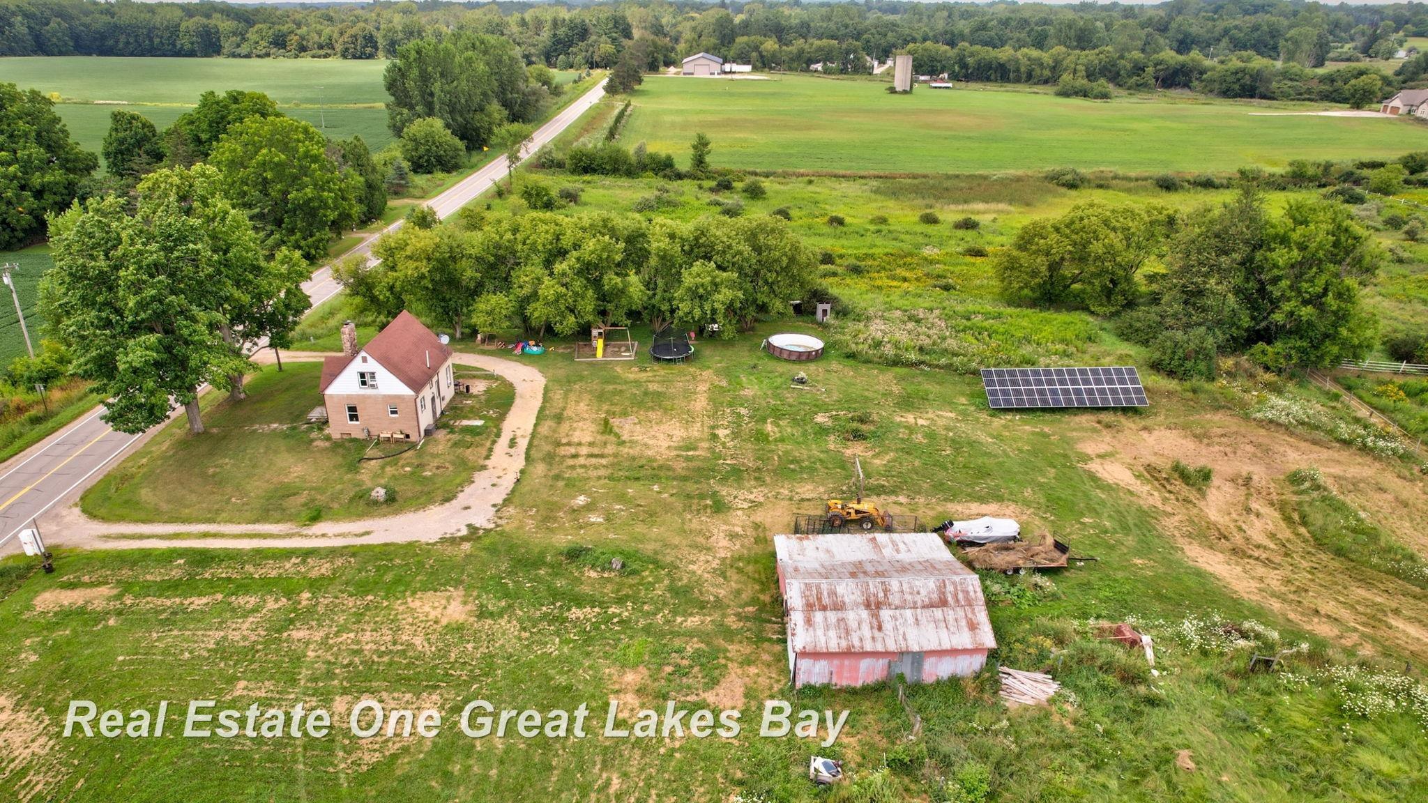 9797 Fostoria Road Fostoria, MI 48435 - Photo 39 of 47 50184687-baa0ec00-c26e-4387-9d53-442ce8f356d4.JPG