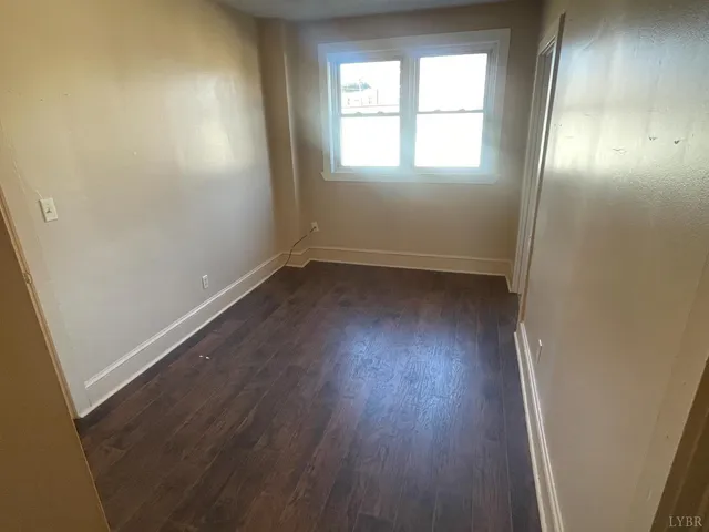 a bathroom with a toilet and a sink