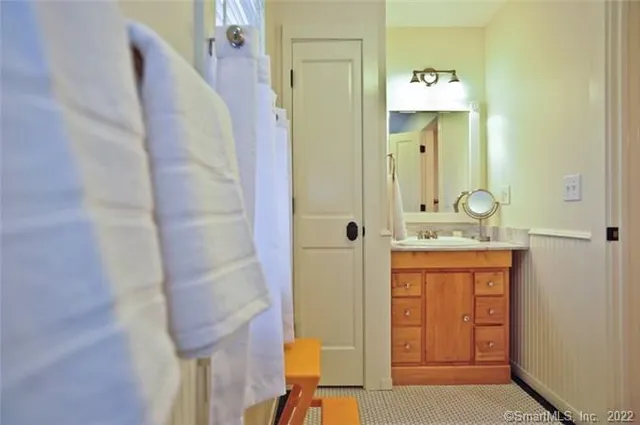 $13,900 | 33 Sentry Hill Road, Roxbury, CT 06783