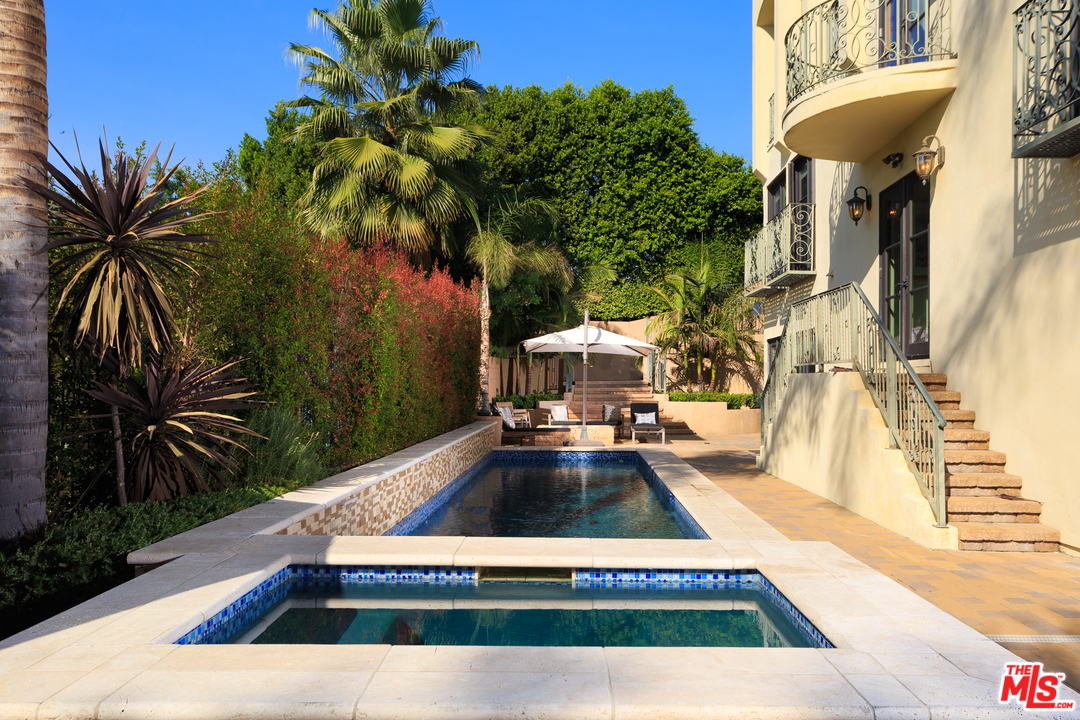 3110 Benedict Canyon Drive Beverly Hills, CA 90210 - Photo 37 of 45