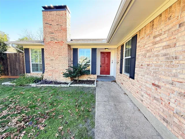 $2,450 | 2104 Poppy Lane, Richardson, TX 75081