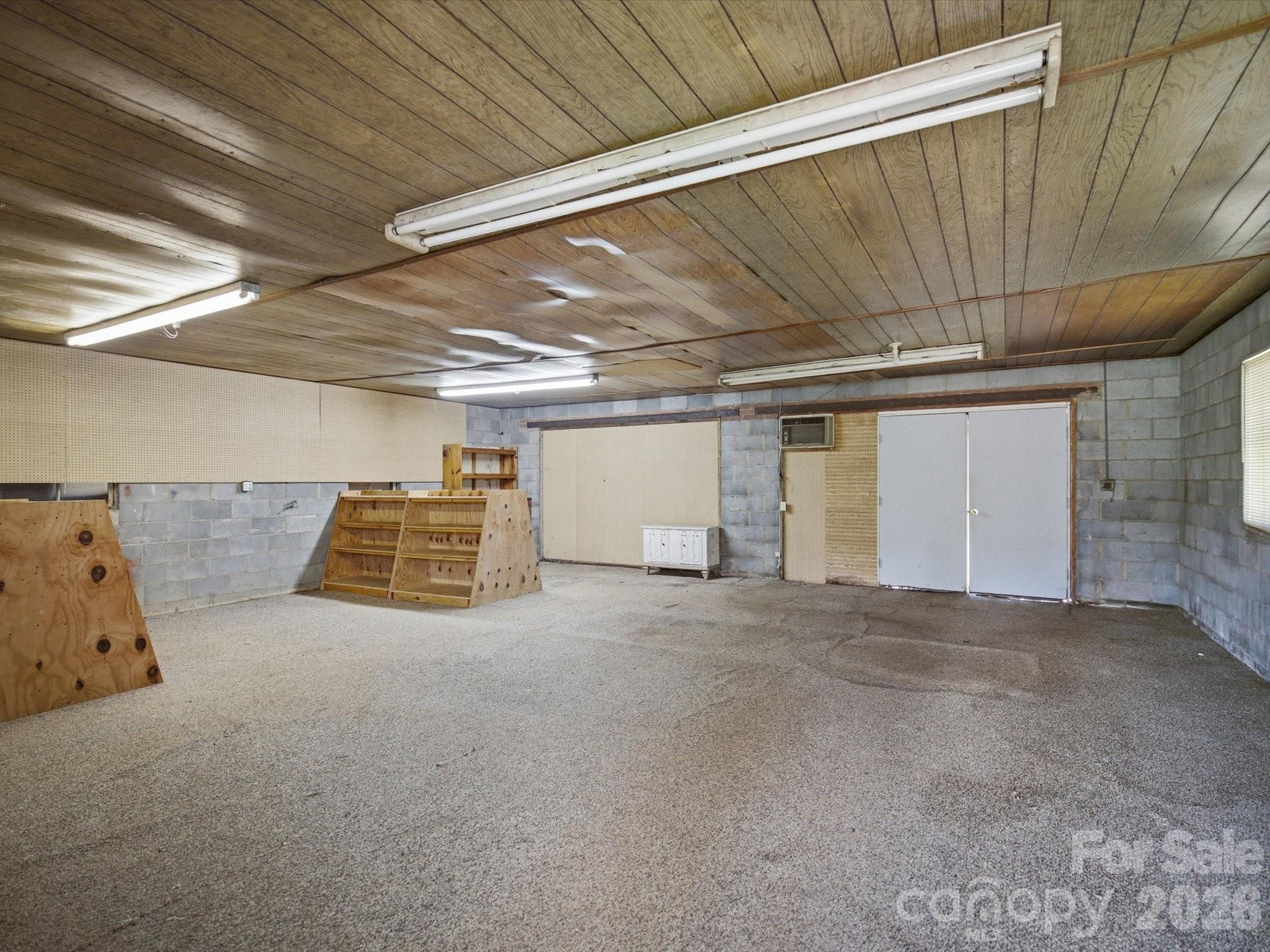 2401 Lail Road Morganton, NC 28655 - Photo 23 of 42