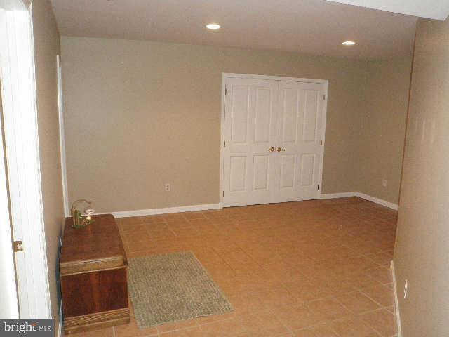 86 Johnson Road Pasadena, MD 21122 - Photo 23 of 30 View OF THE STUDY W/ CERAMIC TILES