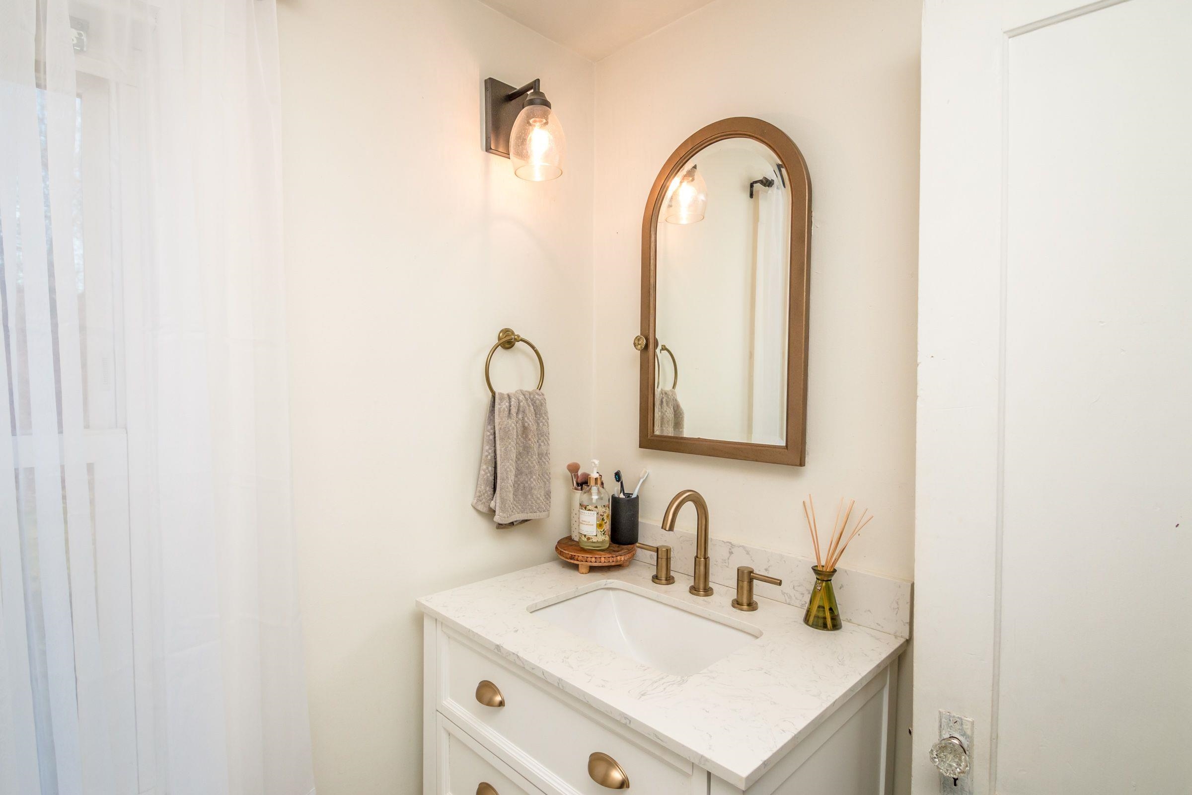 129 Meadows Road Jefferson, NH 03583 - Photo 32 of 38 Gallery Image 32