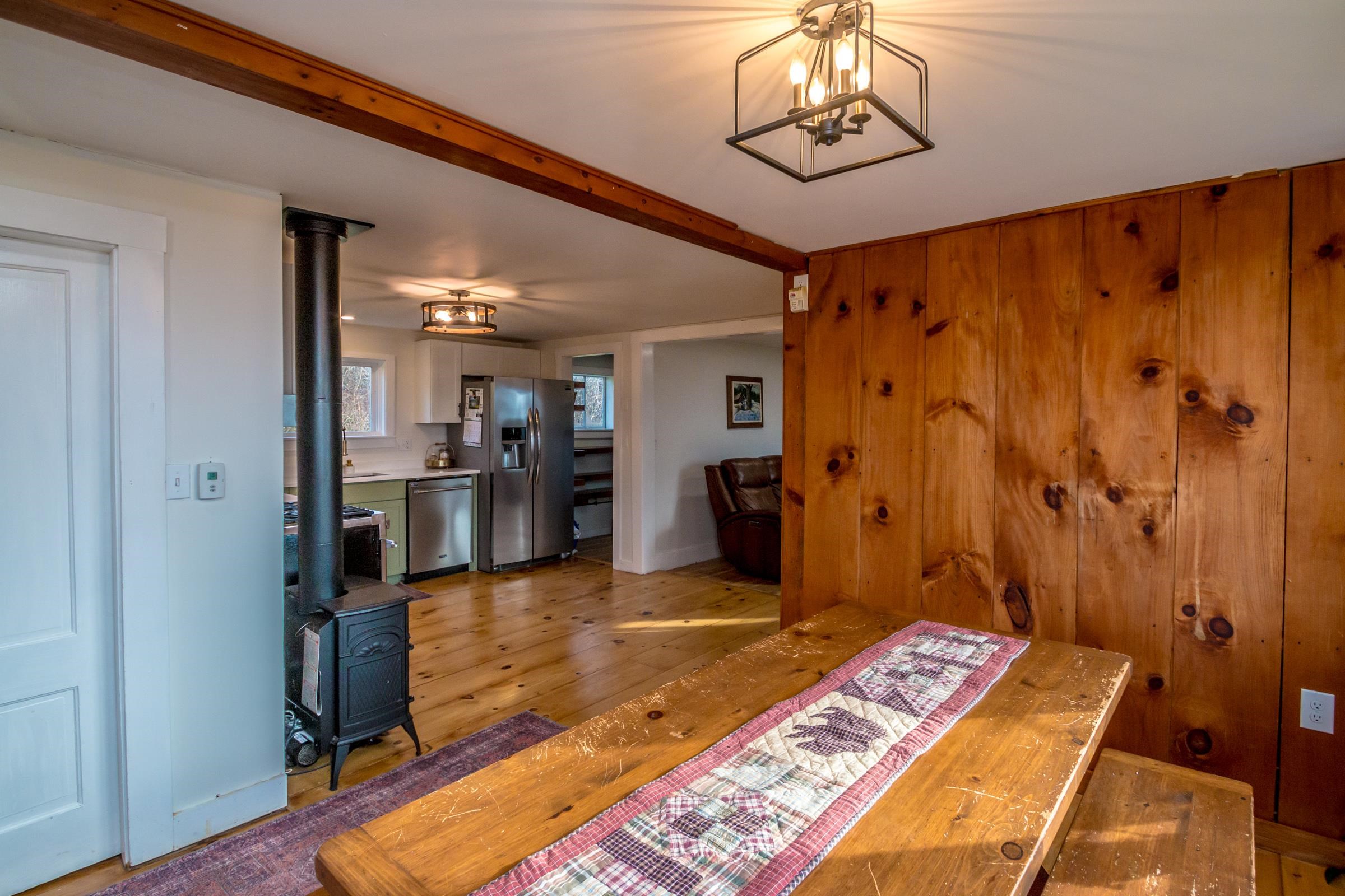 129 Meadows Road Jefferson, NH 03583 - Photo 8 of 38 Gallery Image 8
