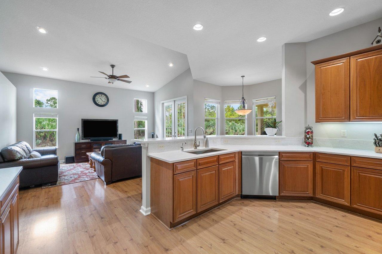 14716 86th Road North Loxahatchee, FL 33470 - Photo 13 of 36 013-1471686thRoadNorth-Loxahatchee-FL-33