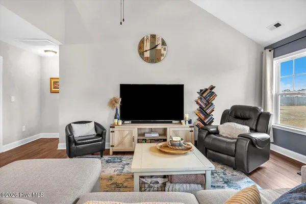 $389,900 | 426 Pebble Shore Drive, Sneads Ferry, NC 28460