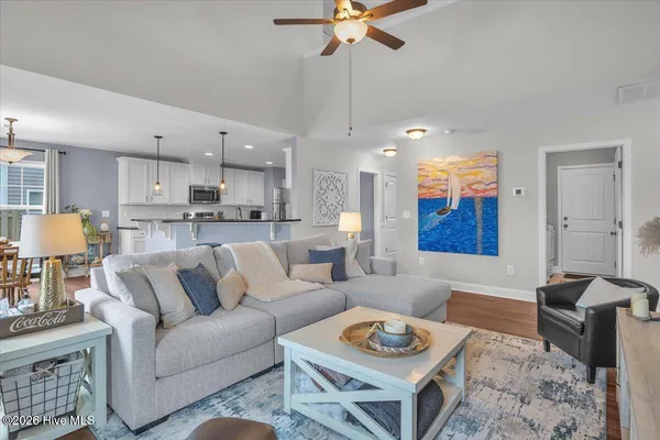 $389,900 | 426 Pebble Shore Drive, Sneads Ferry, NC 28460