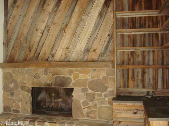 1500 Grogan Road Stoneville, NC 27048 - Photo 8 of 10 Den/Family/Great Room.