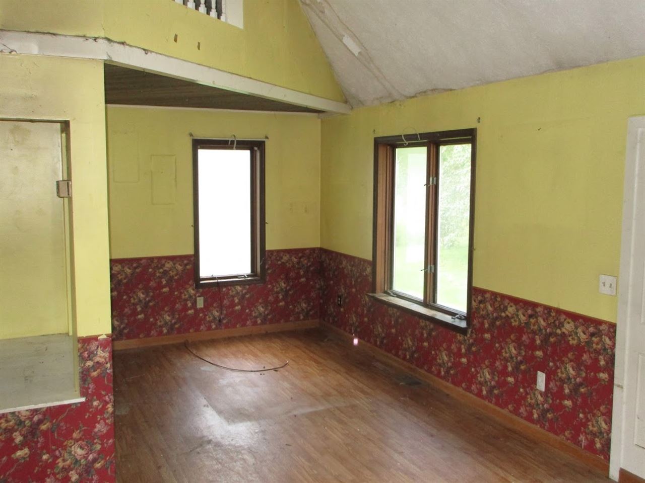 1145 Main Road Huntington, VT 05462 - Photo 9 of 18 Gallery Image 9