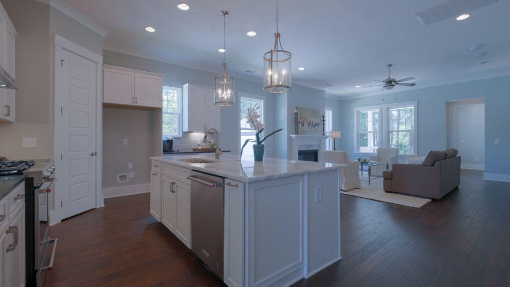 422 Woodspring Road Mount Pleasant, SC 29466 - Photo 14 of 39 422 Woodspring Mt Pleasant SC (14 of 39)