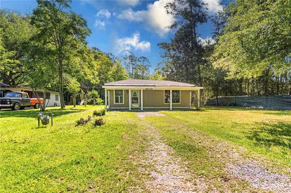 $125,000 | 61028 North Pontchartrain Drive, Lacombe, LA 70445