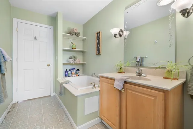 $585,000 | 2 Alnette Road, Merrimac, MA 01860