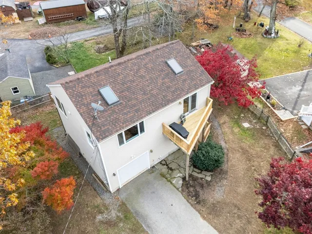 $585,000 | 2 Alnette Road, Merrimac, MA 01860