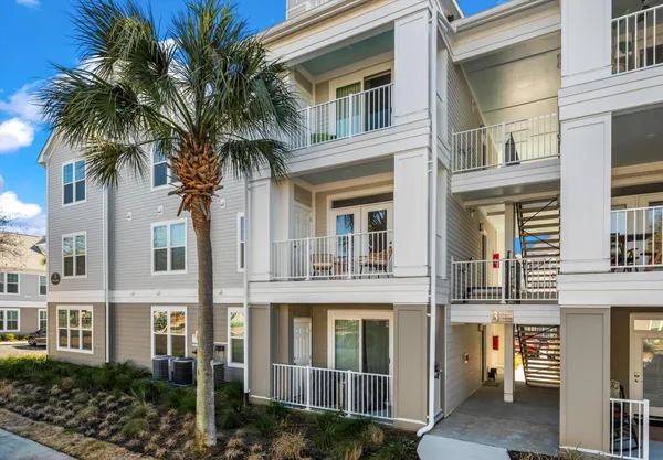 $299,000 | 130 River Landing Drive, Unit 3216, Daniel Island, SC 29492