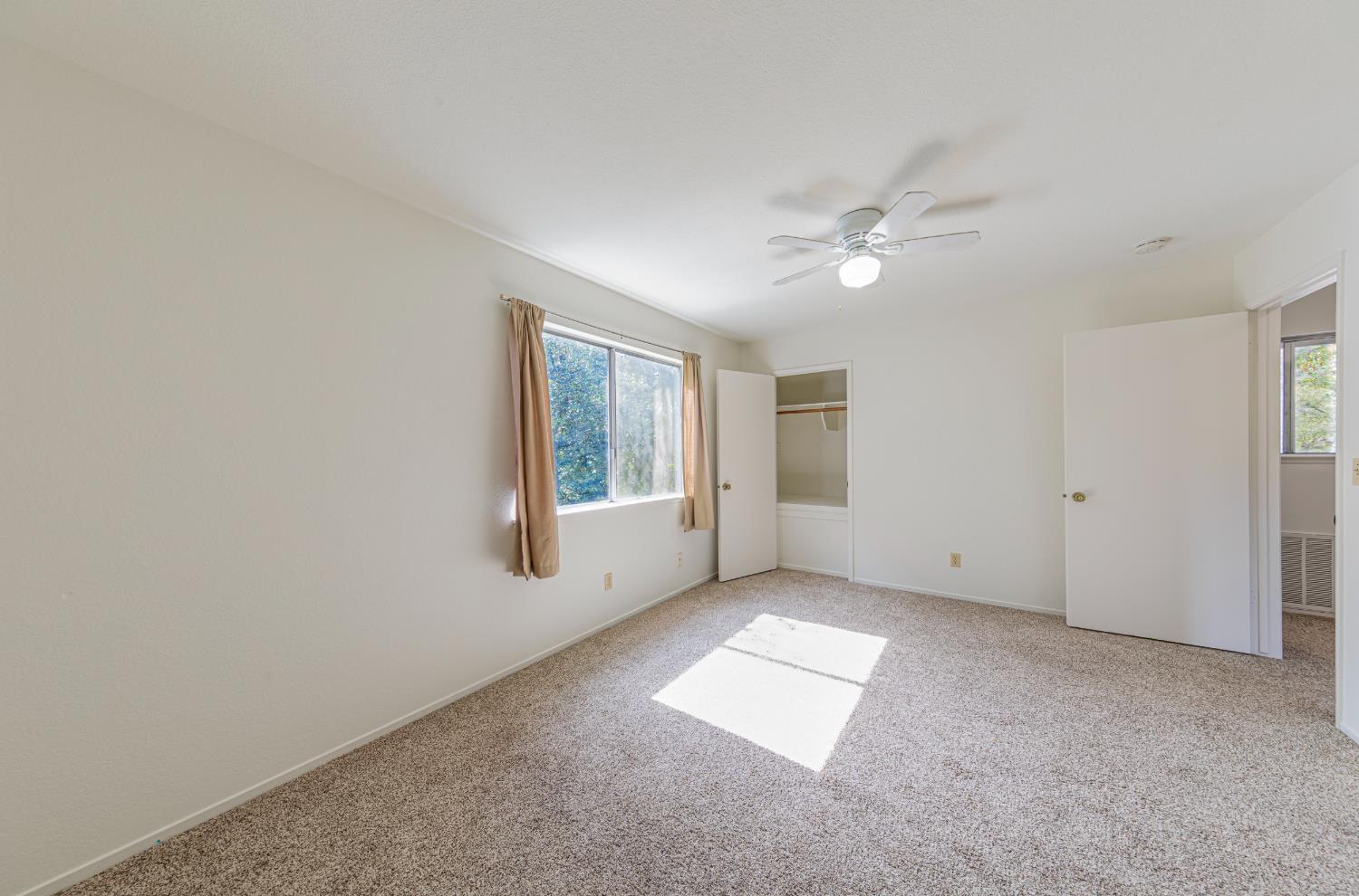 42634 Springwood Road Oakhurst, CA 93644 - Photo 22 of 40 upstairs bedroom #2