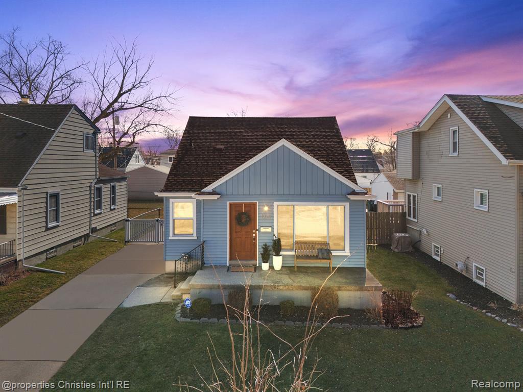 1229 Cambridge Road Berkley, MI 48072 - Photo 1 of 46