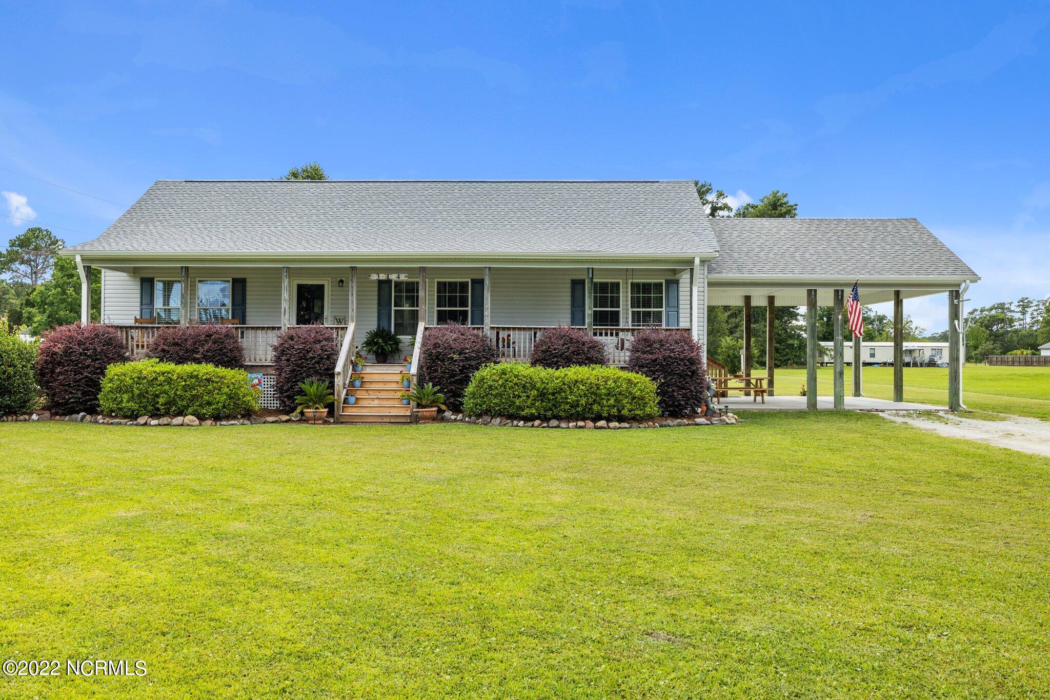 314 Pigott Road Gloucester, NC 28528 - Photo 1 of 50 1-web-or-mls-_S3A3786
