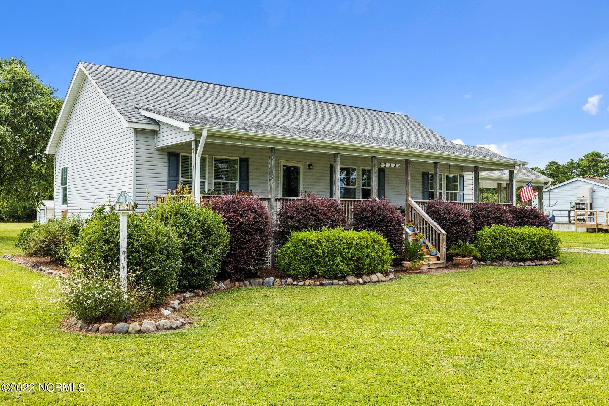 314 Pigott Road Gloucester, NC 28528 - Photo 4 of 50 4-web-or-mls-_S3A3790