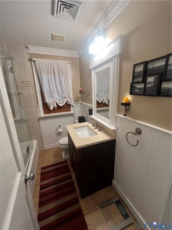 2307 Adelphi Road Henrico, VA 23229 - Photo 7 of 15 a bathroom with a sink a mirror and shower