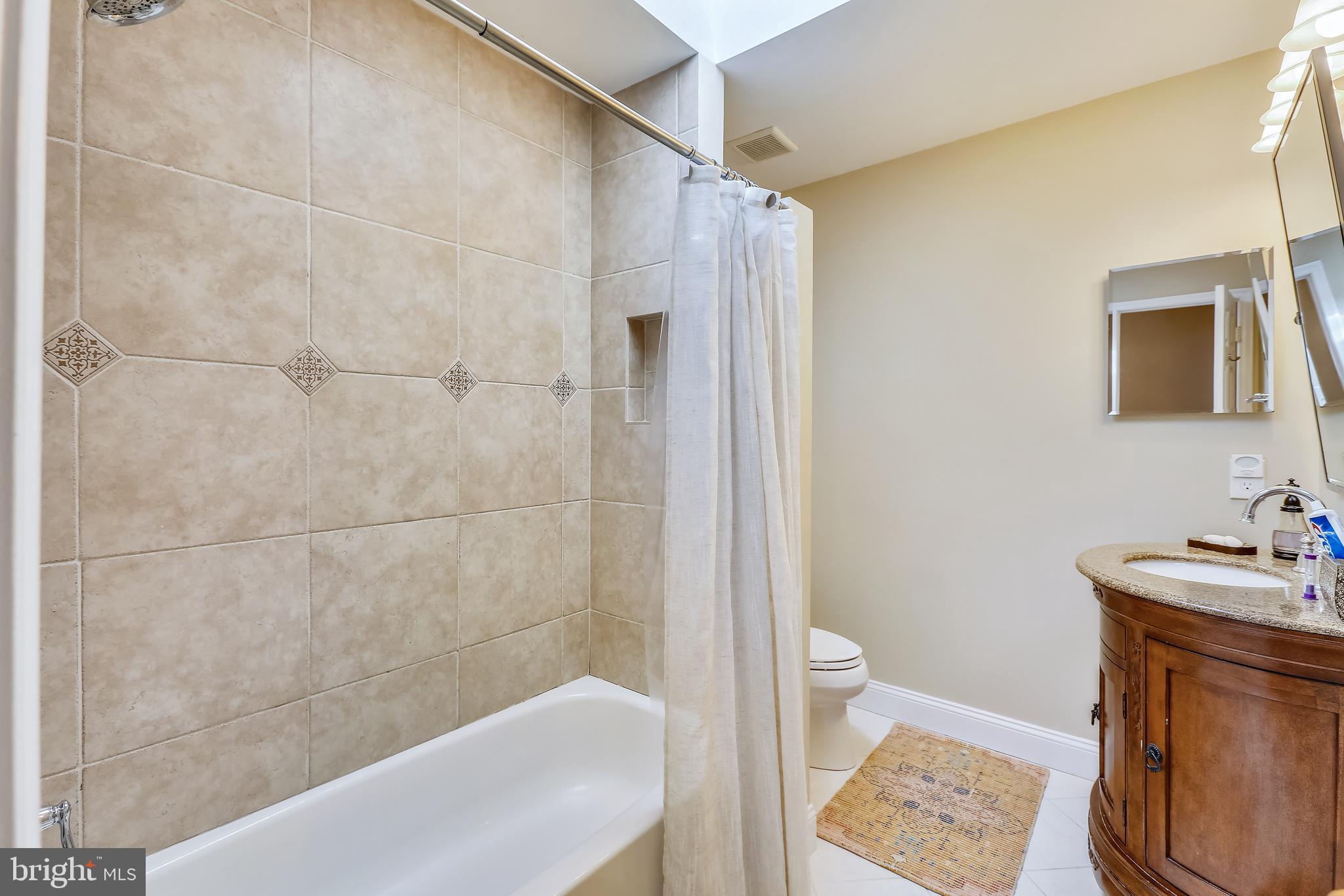 15520 Langside Street Silver Spring, MD 20905 - Photo 31 of 52 Gallery Image 31