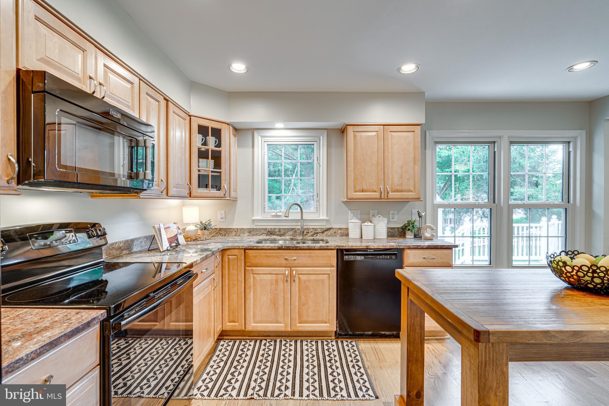 7428 Ridge Road Springfield, VA 22153 - Photo 7 of 39
