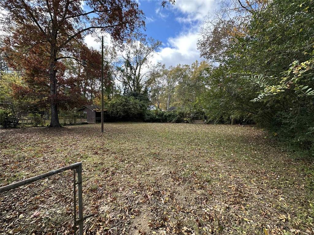 115 Mathis Drive Northwest Rome, GA 30165 - Photo 16 of 16 a backyard of a house