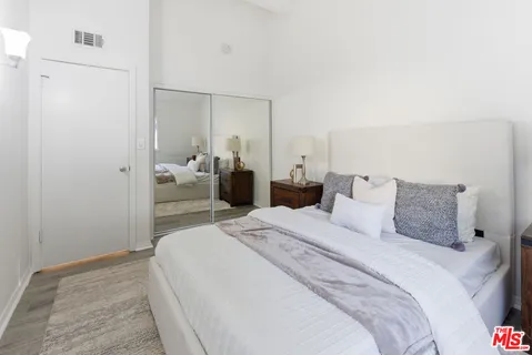 $1,030,000 | 18445 Los Alimos Street, Porter Ranch, CA 91326