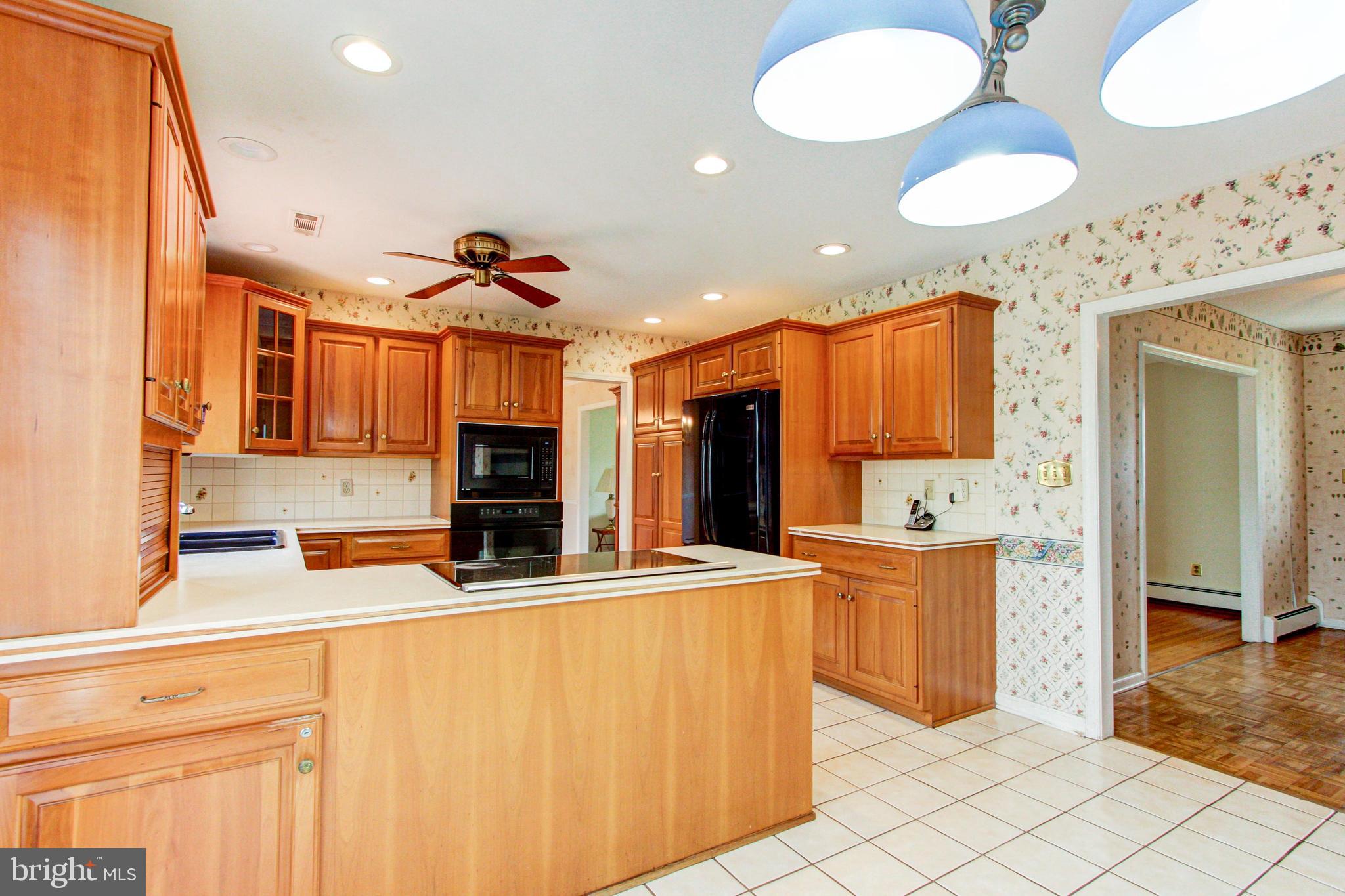 40 Pinevale Road Doylestown, PA 18901 - Photo 13 of 35 Kitchen
