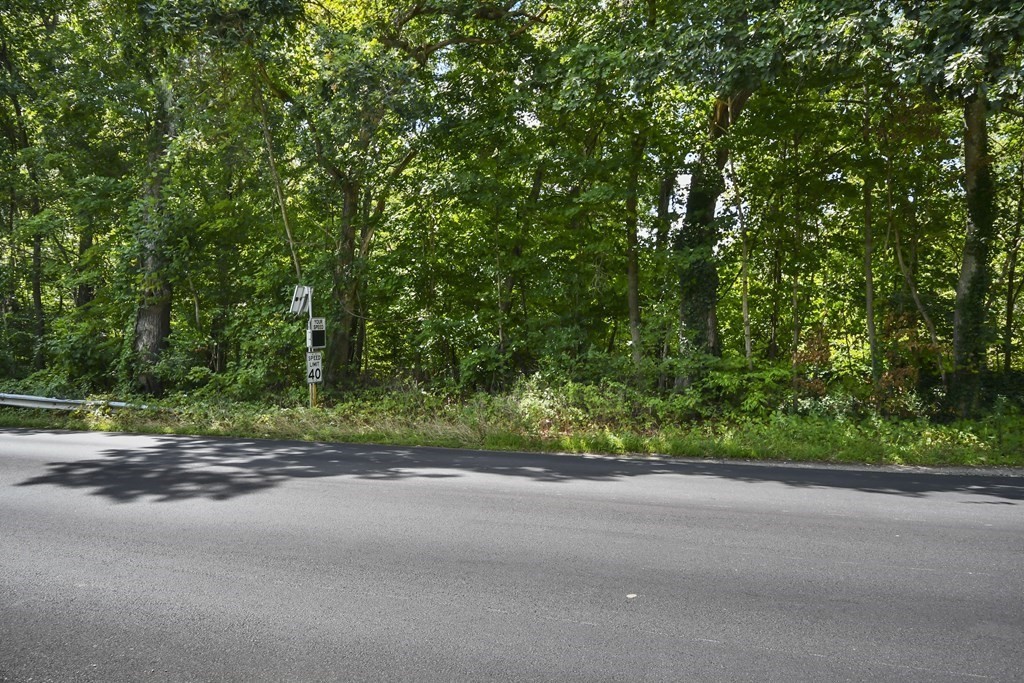 124-2 Gore Road Webster, MA 01570 - Photo 13 of 14