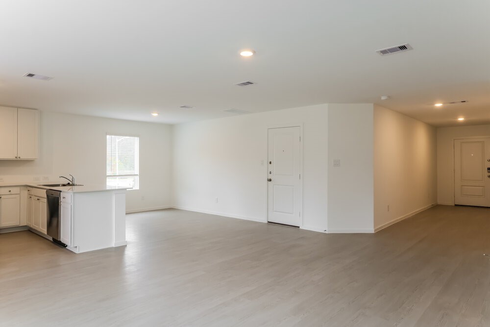 2084 Cedar Way Drive Conroe, TX 77301 - Photo 6 of 17