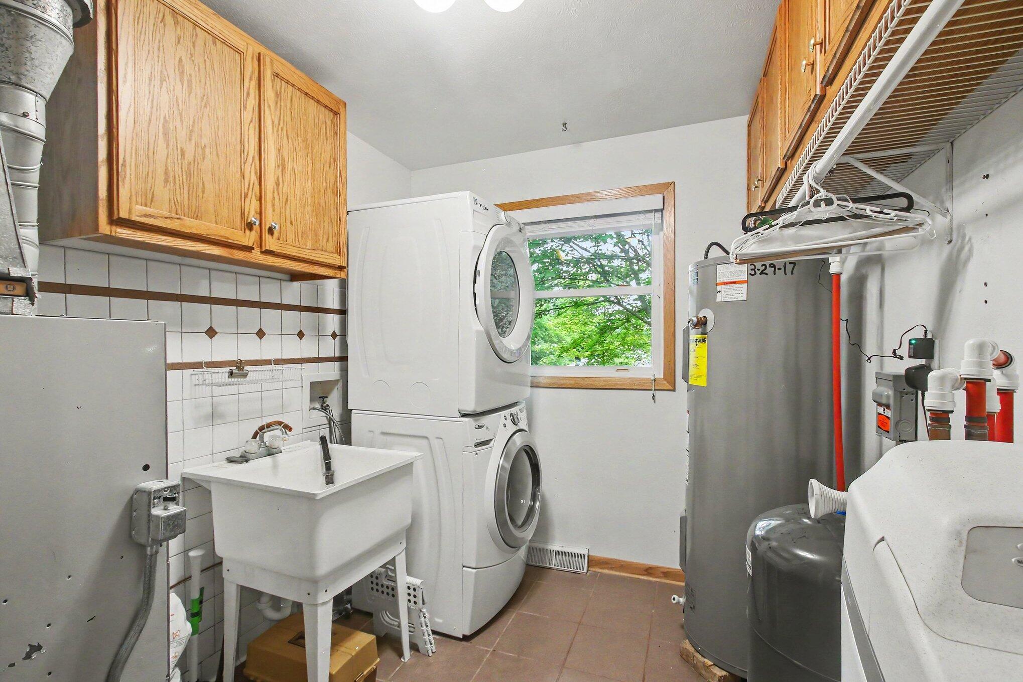 46896 Meadow Lane Decatur, MI 49045 - Photo 21 of 28 017_file_6714